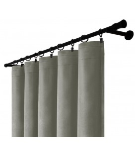 Sametový záves s riasicí páskou