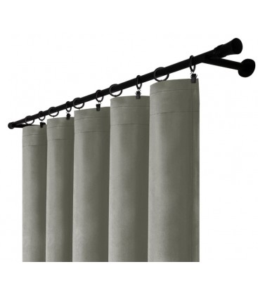 Sametový záves s riasicí páskou